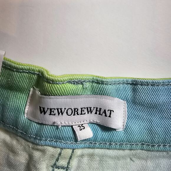 Revolve Weworewhat Womans 25 Flare Bell Shorts Stretch Twill Denim Tie Dye NEW - Picture 6 of 8